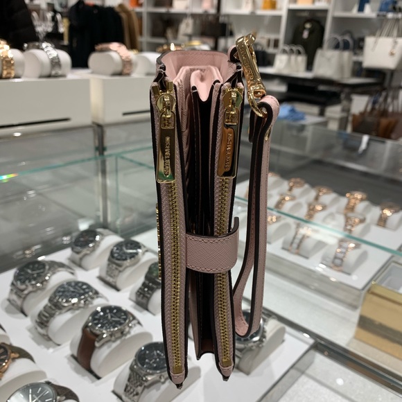 Michael Kors Purse and Wallet - Picture 13 of 15